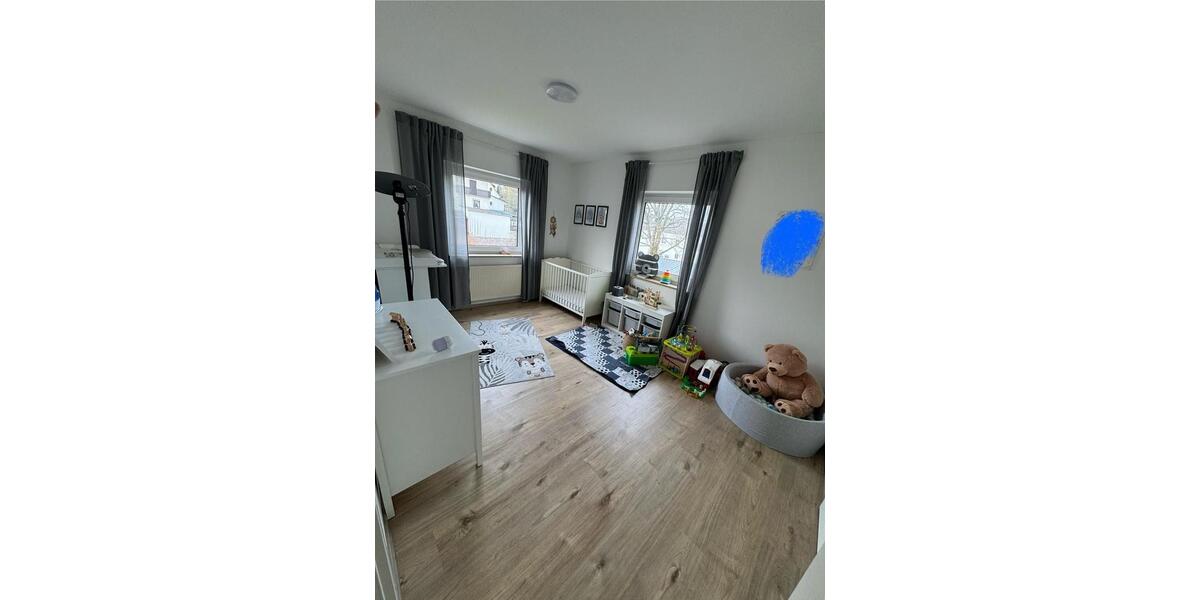 Etagenwohnung Braunfels - 4 Zimmer, 100 m&sup2;, 1.000&euro; | Angebot:24764818
