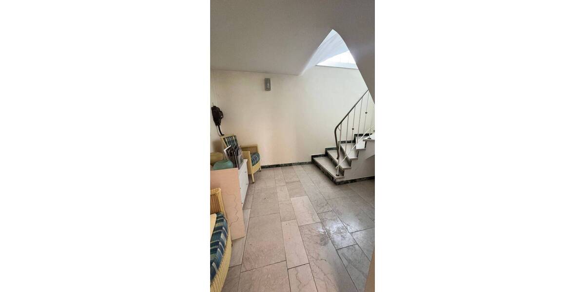 Einfamilienhaus Cadolzburg - 6 Zimmer, 217 m&sup2;, 2.350&euro; | Angebot:26712686