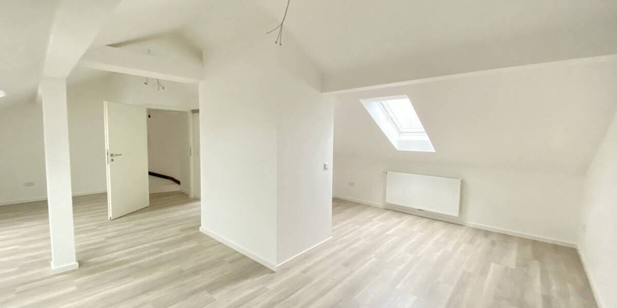 Zimmer Ingolstadt Nordost - 4 Zimmer, 100 m&sup2;, 1.150&euro; | Angebot:26094186