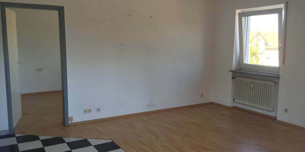 Etagenwohnung Reutlingen Innenstadt - 2 Zimmer, 50 m&sup2;, 780&euro; | Angebot:24402297