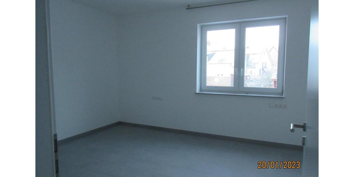 Etagenwohnung Schwaigern - 3 Zimmer, 104 m&sup2;, 1.248&euro; | Angebot:26704416