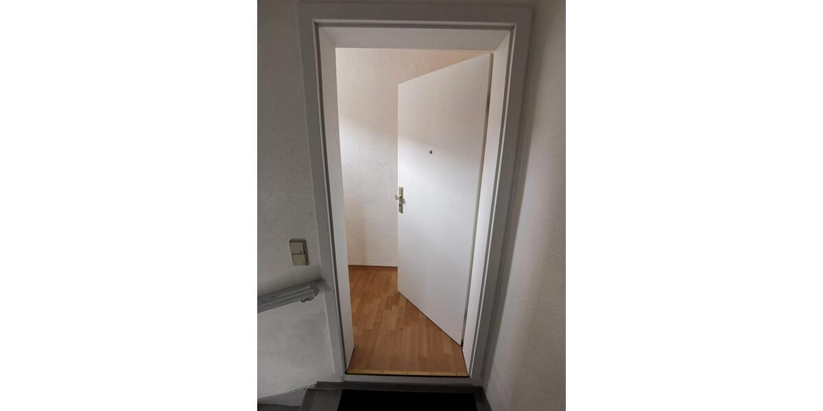 Etagenwohnung Bad Langensalza - 3 Zimmer, 66 m&sup2;, 420&euro; | Angebot:26232470