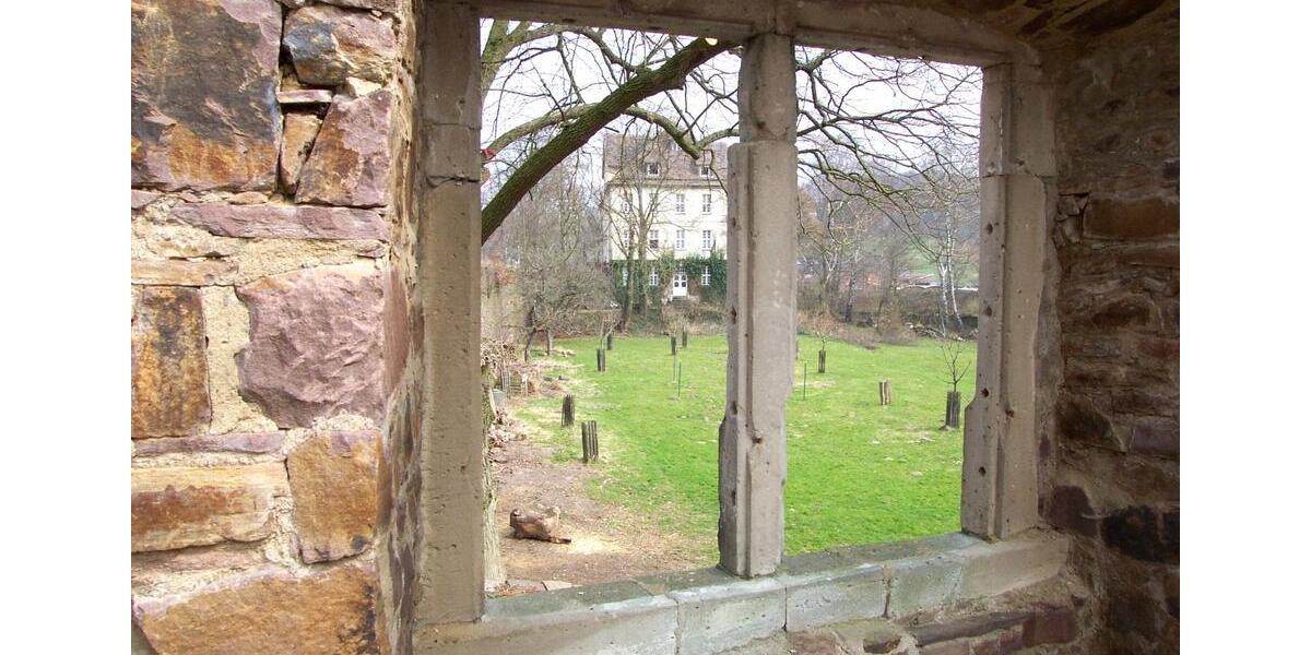 Wohnen auf Zeit Trendelburg - 3.5 Zimmer, 100 m&sup2;, 220&euro; | Angebot:25830747