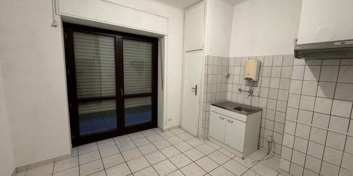 Etagenwohnung Saarbrücken Alt-Saarbrücken - 2 Zimmer, 65 m&sup2;, 490&euro; | Angebot:24389886