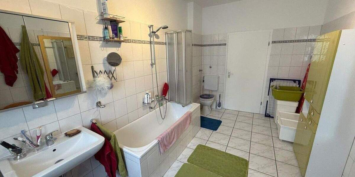 Etagenwohnung Dortmund Mitte - 3 Zimmer, 83 m&sup2;, 700&euro; | Angebot:25097674