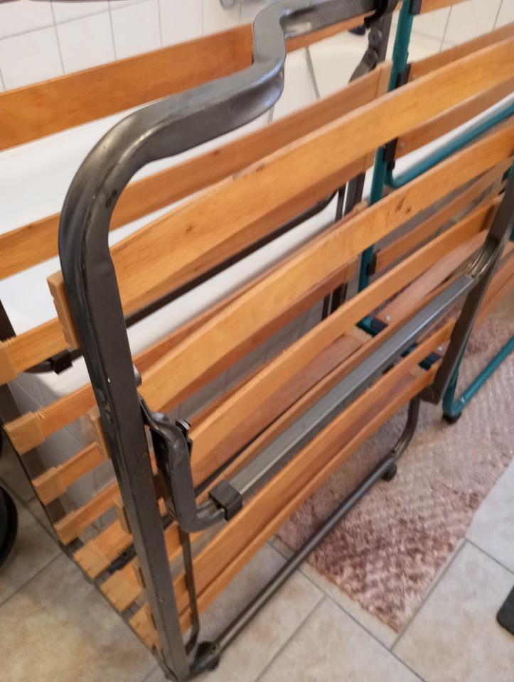 Schlafplatz mit Anmeldung, Postadresse, private Zimmer