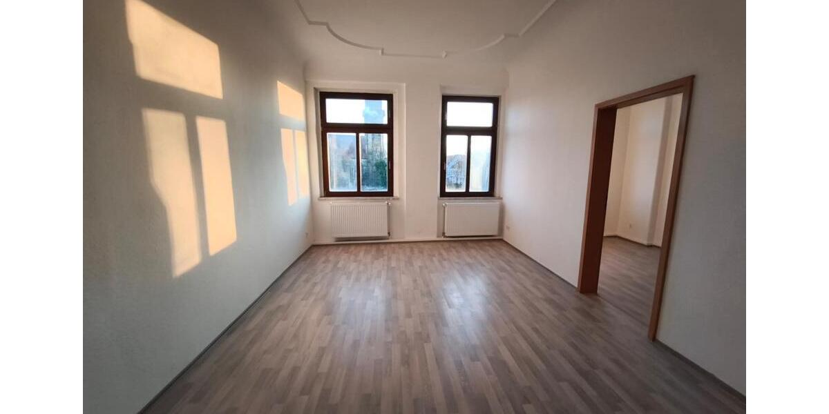 Etagenwohnung Zwickau - 4 Zimmer, 95 m&sup2;, 650&euro; | Angebot:26705464