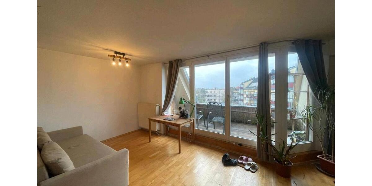 Dachgeschoßwohnung Markkleeberg - 1.5 Zimmer, 67 m&sup2;, 650&euro; | Angebot:25891905