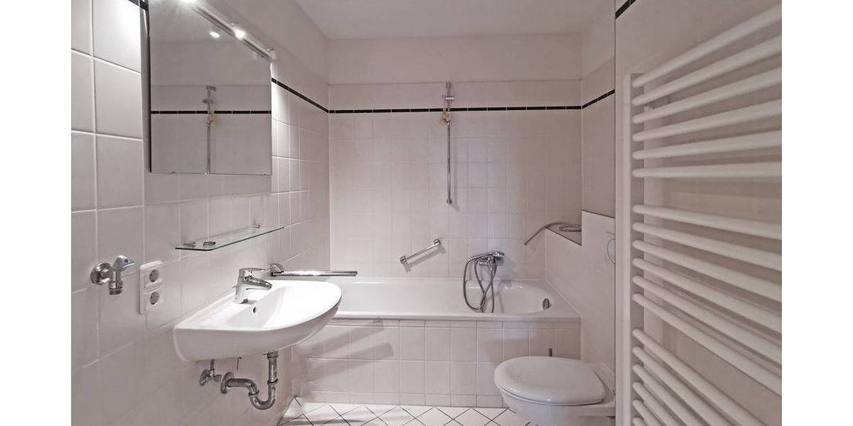 Etagenwohnung Deisenhofen Deisenhofen - 3 Zimmer, 103 m&sup2;, 1.650&euro; | Angebot:26806955