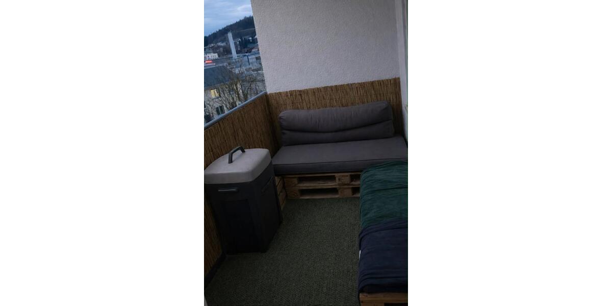 Dachgeschoßwohnung Blumberg - 2 Zimmer, 62 m&sup2;, 745&euro; | Angebot:26069515