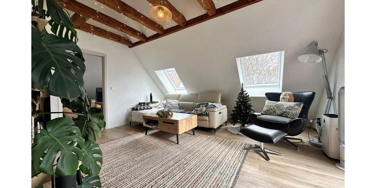 Etagenwohnung Albstadt Tailfingen - 3 Zimmer, 102 m&sup2;, 1.080&euro; | Angebot:25771482