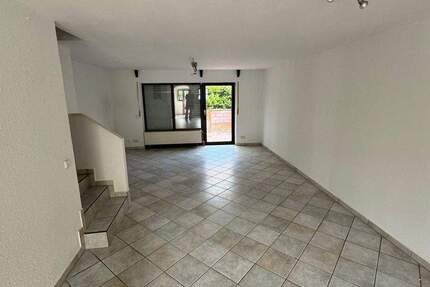 Haus Ludwigshafen Ruchheim - 5 Zimmer, 125 m&sup2;, 1.680&euro; | Angebot:25822304