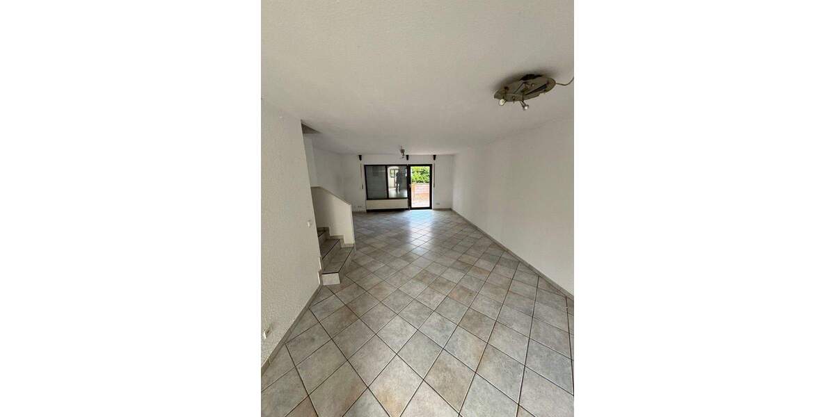 Reihenmittelhaus Ludwigshafen Ruchheim - 5 Zimmer, 125 m&sup2;, 1.680&euro; | Angebot:25822304