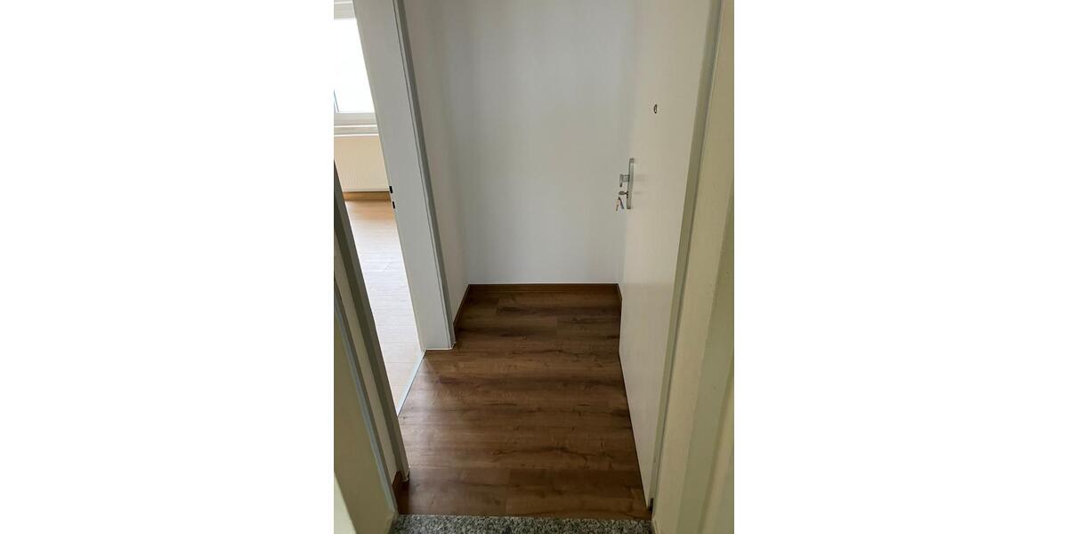 Etagenwohnung Mitterteich - 2 Zimmer, 50 m&sup2;, 340&euro; | Angebot:25750708