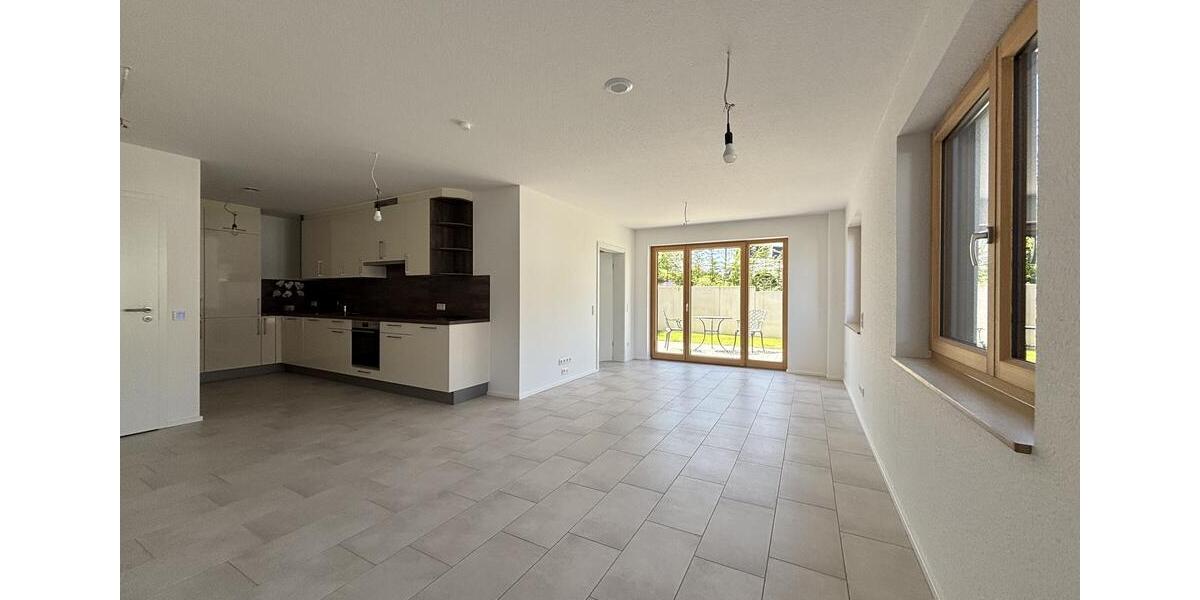 Erdgeschoßwohnung Ilsfeld - 2.5 Zimmer, 66 m&sup2;, 950&euro; | Angebot:26393573