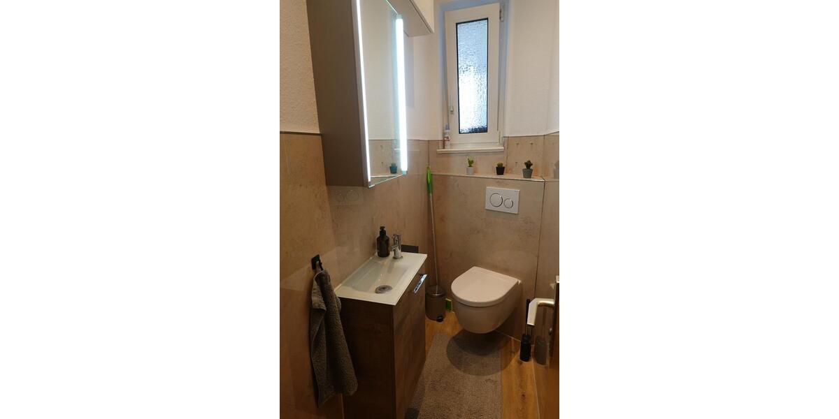 Etagenwohnung Stuttgart Stuttgart-West - 2 Zimmer, 72 m&sup2;, 1.100&euro; | Angebot:26589602