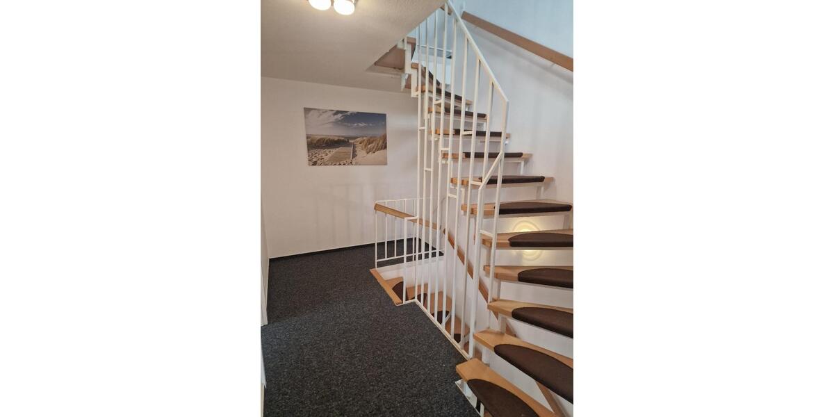 Etagenwohnung Ratzeburg - 3 Zimmer, 81 m&sup2;, 685&euro; | Angebot:26577731
