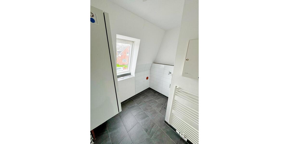 3-Zimmer-Doppelhaushälfte mit Mansardendach zur Miete in Norden 3 zimmer