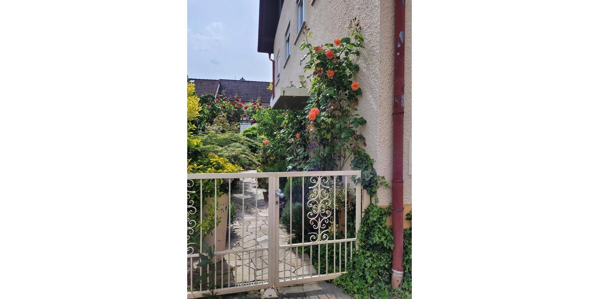 2-Zimmer-Wohnung, 57m², mit herrlicher, sonniger Terrasse 2 zimmer