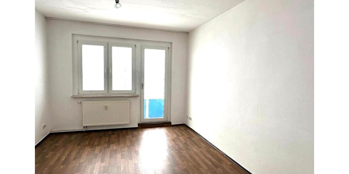 Etagenwohnung Sangerhausen - 1 Zimmer, 32 m&sup2;, 220&euro; | Angebot:26132548