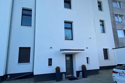 Wohnung Gelsenkirchen Gelsenkirchen-Mitte - 4.5 Zimmer, 125 m&sup2;, 840&euro; | Angebot:25232911