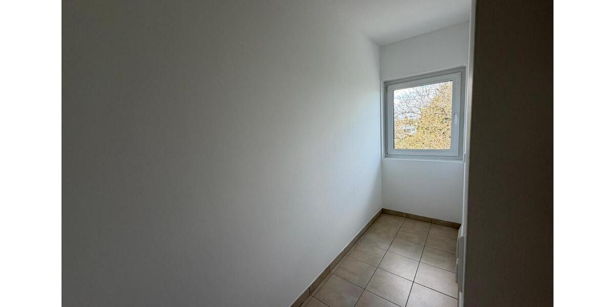 Etagenwohnung Kirchberg (Hunsrück) - 3 Zimmer, 100 m&sup2;, 800&euro; | Angebot:26588654