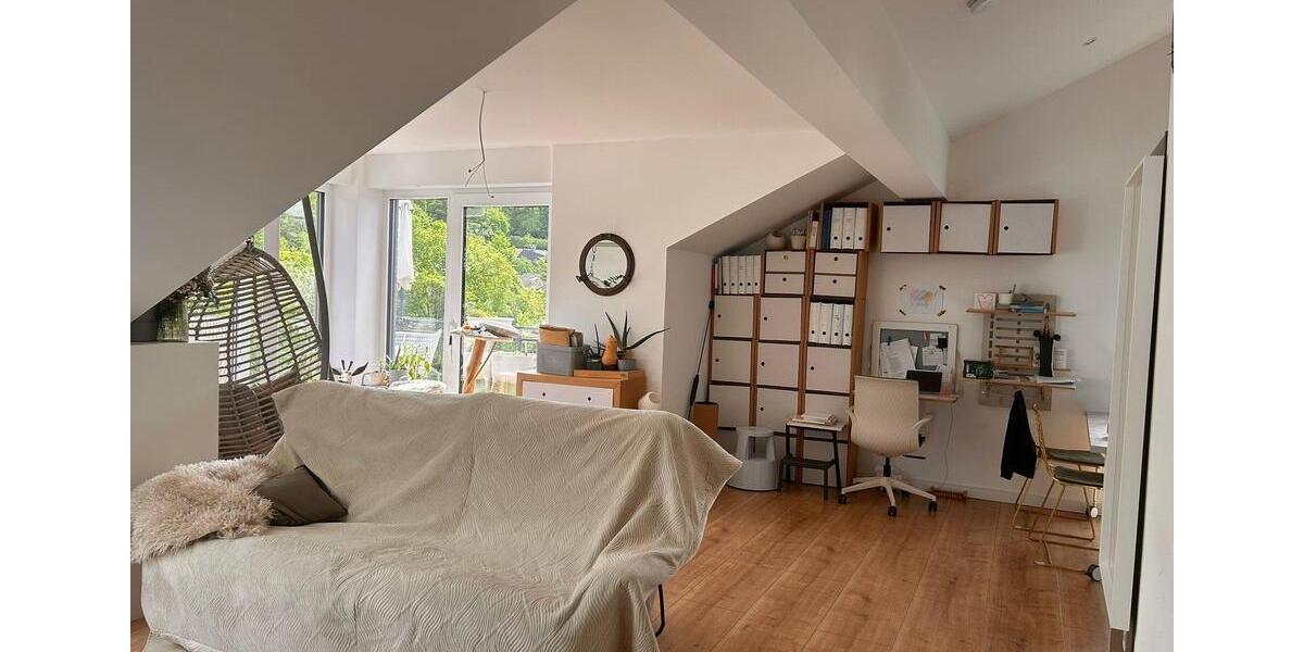 Dachgeschoßwohnung Waldbröl - 2 Zimmer, 70 m&sup2;, 780&euro; | Angebot:26648403