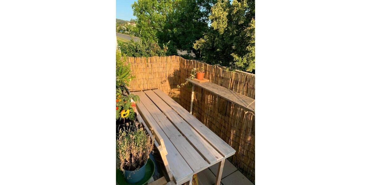 Etagenwohnung Weiden in der Oberpfalz - 1 Zimmer, 28 m&sup2;, 330&euro; | Angebot:26549933