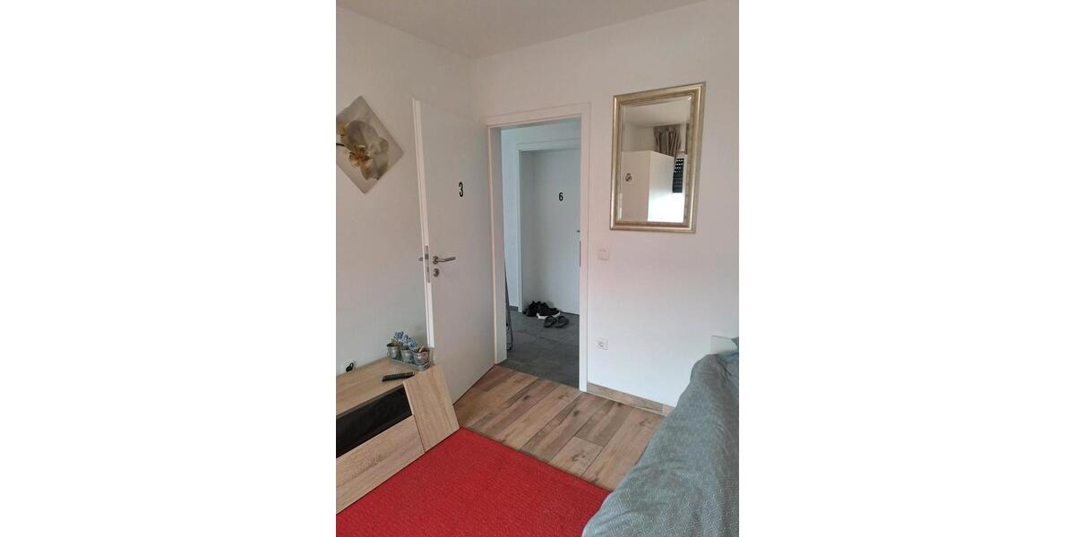 Wohnen auf Zeit Dingolfing - 5 Zimmer, 100 m&sup2;, 500&euro; | Angebot:24379642