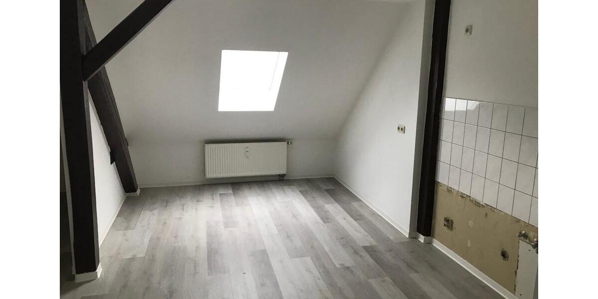 Dachgeschoßwohnung Burg - 3.5 Zimmer, 78 m&sup2;, 507&euro; | Angebot:26647186