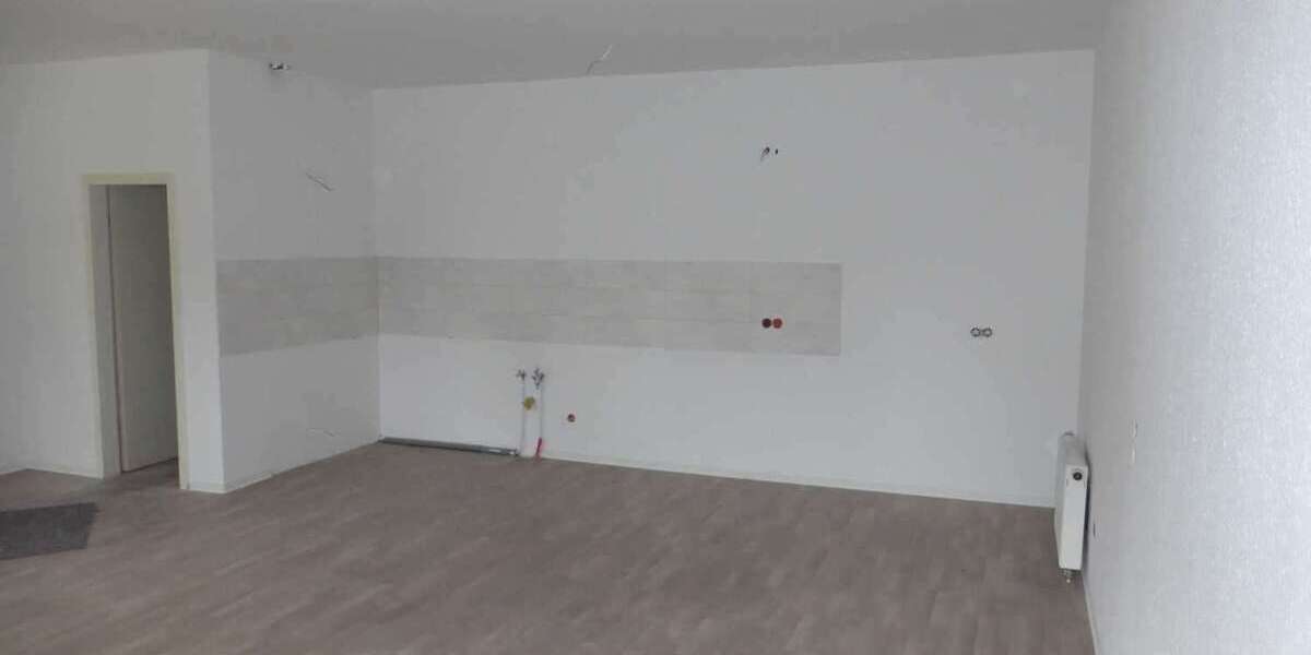 Etagenwohnung Oelsnitz Oelsnitz - 5 Zimmer, 106 m&sup2;, 680&euro; | Angebot:26652447