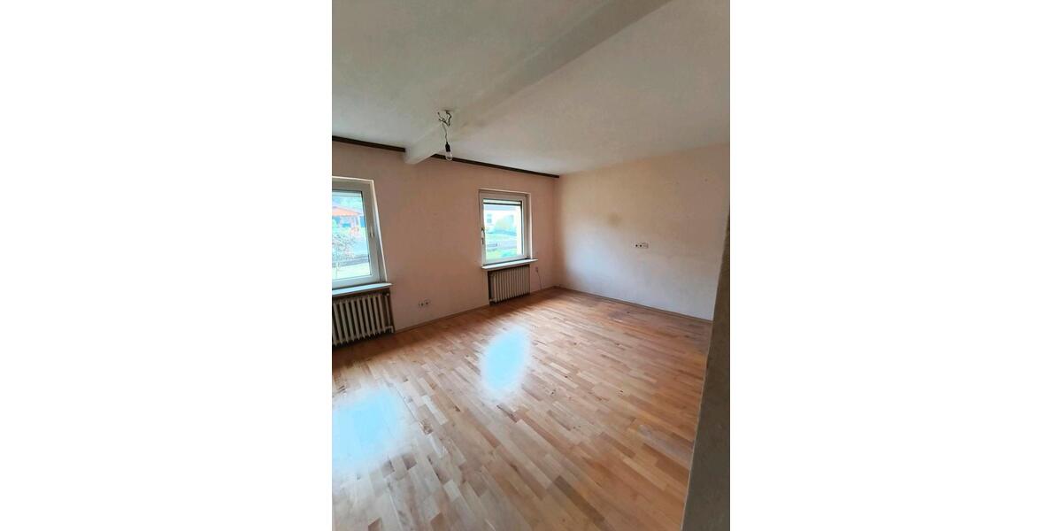 Doppelhaushälfte Bad Salzuflen - 4 Zimmer, 95 m&sup2;, 1.000&euro; | Angebot:26322820