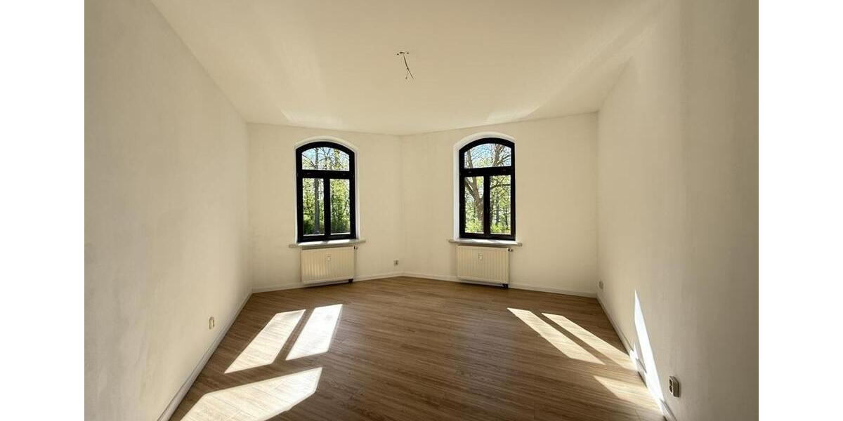 Erdgeschoßwohnung Plauen Bahnhofsvorstadt - 4 Zimmer, 110 m&sup2;, 605&euro; | Angebot:26533102