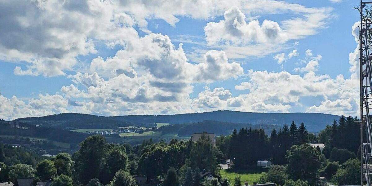 Energieeffizient wohnen mit Panoramablick - Neubau-3,5-Raum-Wohnung in Beierfeld 3 zimmer