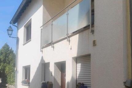 Haus Freinsheim - 4 Zimmer, 130 m&sup2;, 1.390&euro; | Angebot:25274964