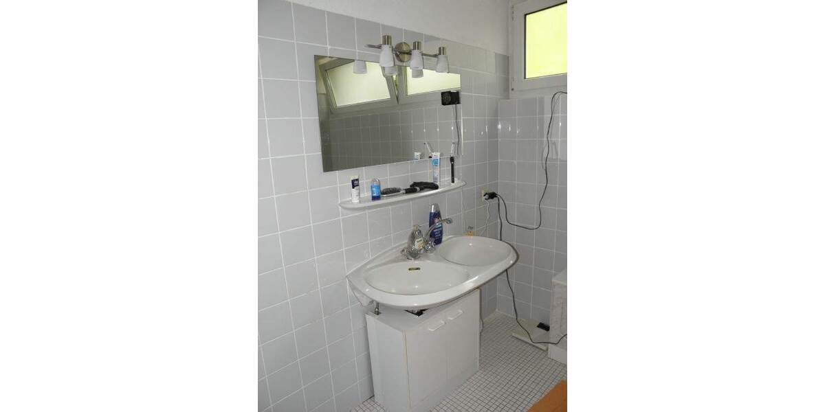 Etagenwohnung Coburg - 4 Zimmer, 110 m&sup2;, 650&euro; | Angebot:26017631