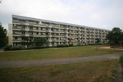 3 Raum Wohnung nahe Bahnhof zimmer