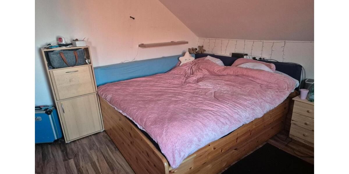 Dachgeschoßwohnung Bad Essen - 3 Zimmer, 87 m&sup2;, 600&euro; | Angebot:25416322