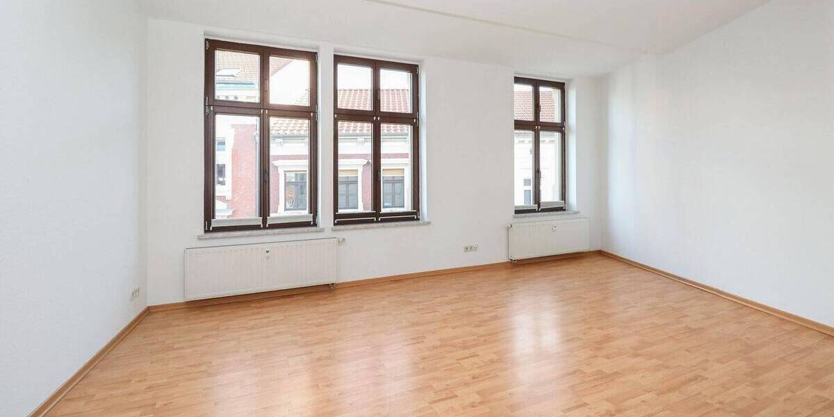 3-Raumwohnung mit Balkon in zentraler Lage! 3 zimmer