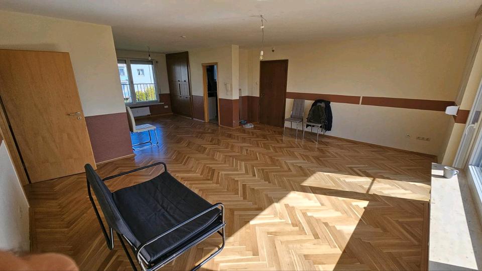 Etagenwohnung Kreuzwertheim - 5 Zimmer, 111 m&sup2;, 900&euro; | Angebot:26168735