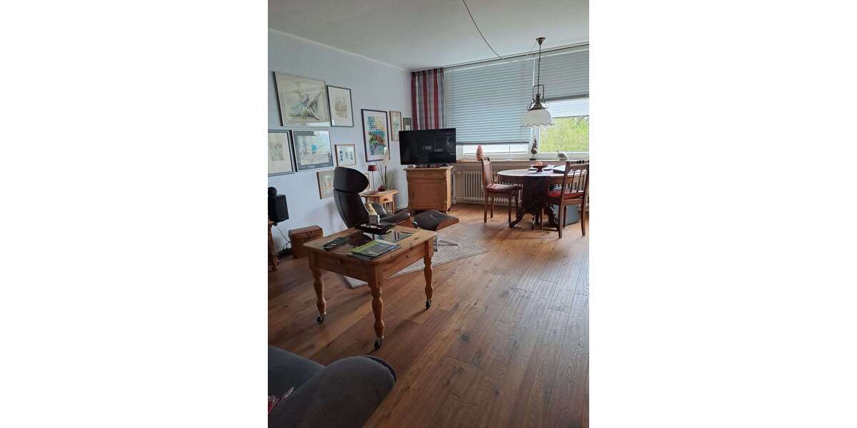 Etagenwohnung Wuppertal Hahnerberg - 3 Zimmer, 77 m&sup2;, 775&euro; | Angebot:27188318