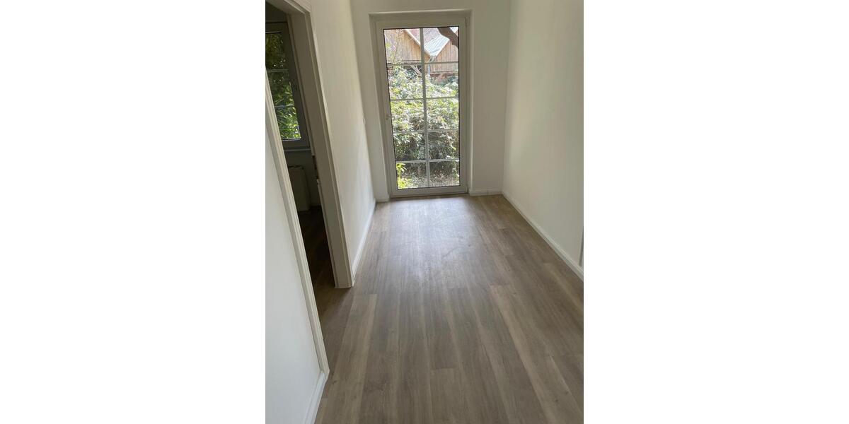 Erdgeschoßwohnung Barendorf - 3 Zimmer, 105 m&sup2;, 997&euro; | Angebot:26248102