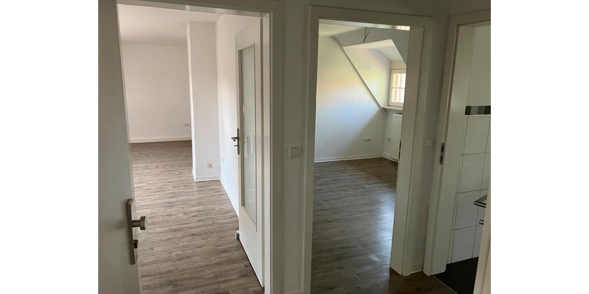 Dachgeschoßwohnung Kassel Harleshausen - 3 Zimmer, 54 m&sup2;, 509&euro; | Angebot:24383085