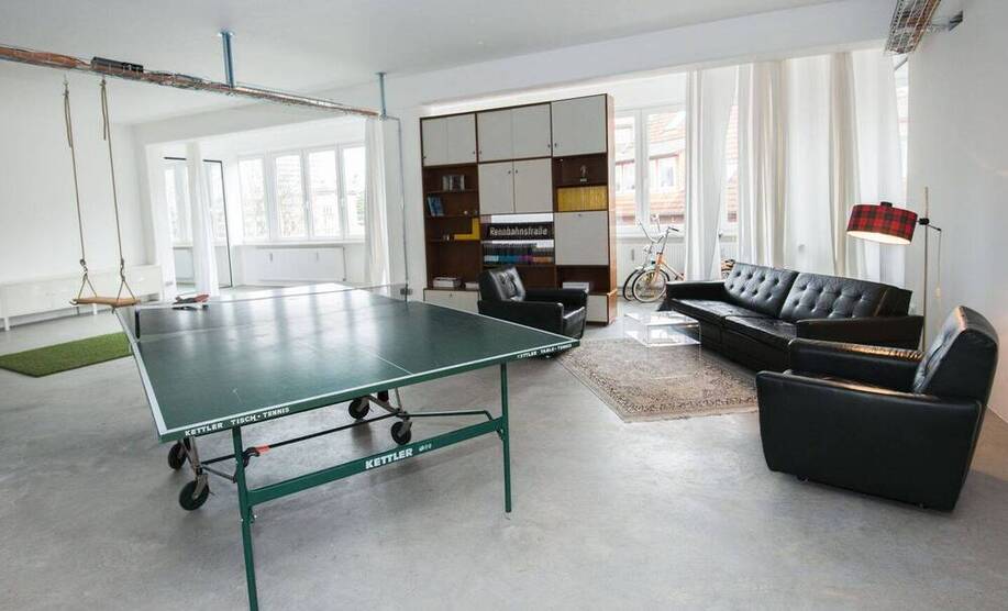Büro- und Kreativflächen in der Loftstation in HH-Hasselbrook (2 Min zur S111) - All-in-Miete