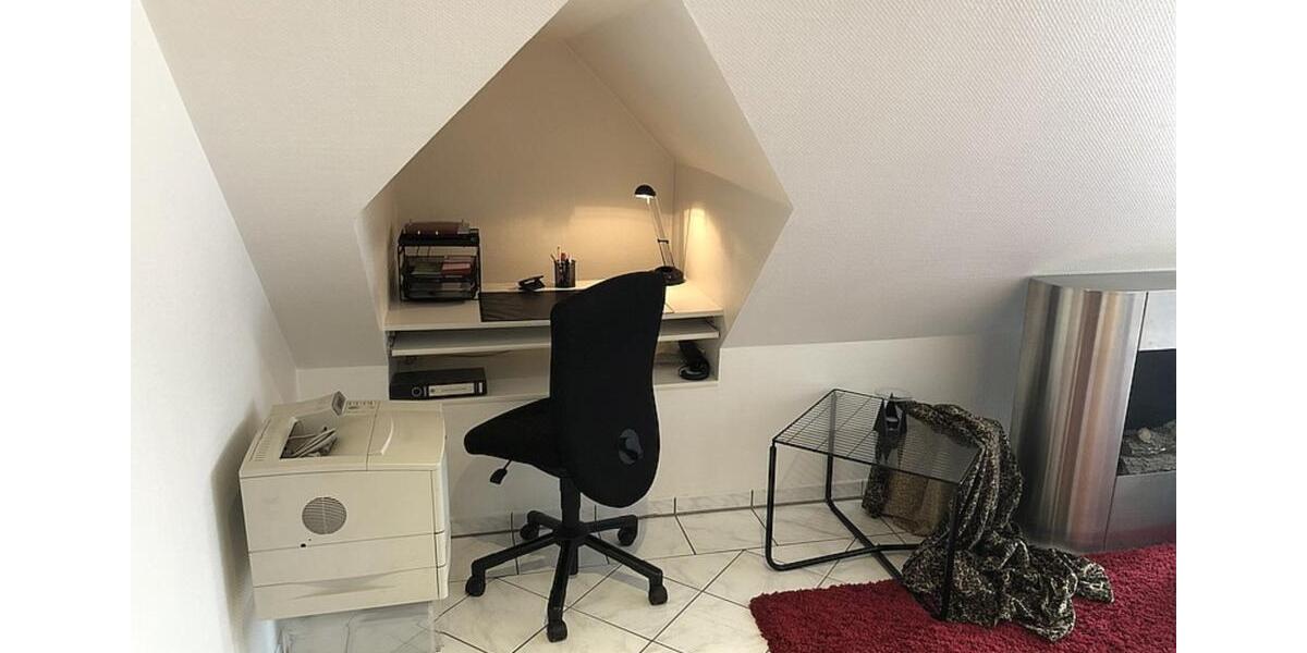 Dachgeschoßwohnung Mülheim an der Ruhr Mellinghofen - 2.5 Zimmer, 50 m&sup2;, 749&euro; | Angebot:23745939