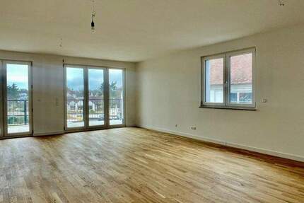 Wohnung Obertshausen / Hausen Obertshausen - 4 Zimmer, 116 m&sup2;, 1.800&euro; | Angebot:25248871