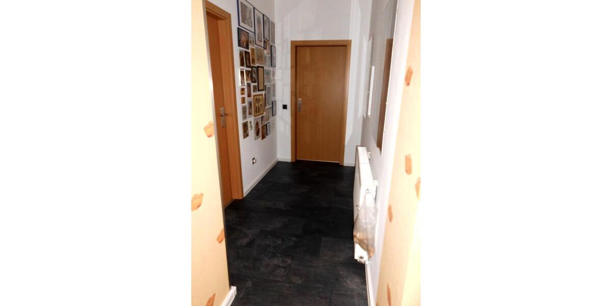 Etagenwohnung Zehdenick - 3 Zimmer, 93 m&sup2;, 695&euro; | Angebot:25098884