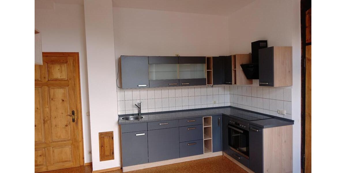 Etagenwohnung Sonneberg - 2 Zimmer, 90 m&sup2;, 650&euro; | Angebot:25982534