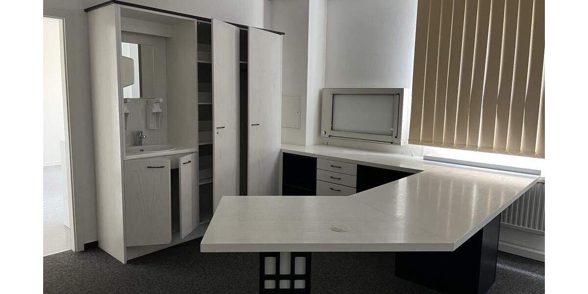 Gewerbeobjekt Bischofswerda - 4 Zimmer, 120 m&sup2;, 1.196&euro; | Angebot:25708899