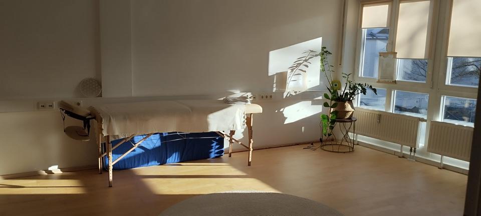 Praxisraum ca 25 m2 Nähe S-Bahn Nähe Feldkirchen zimmer